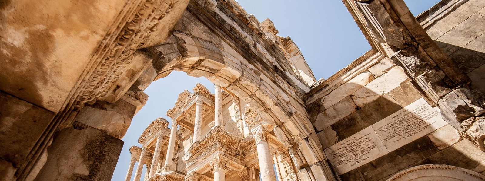 Top Local Or Private Tour Guides In Izmir Tourhq