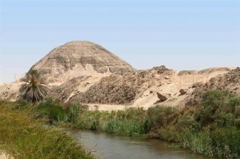 8-Hour El Fayoum Pyramids Tour from Cairo with Hawara and Lahun
