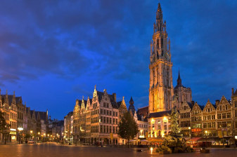 3-Hour Walking Tour of Antwerp with Hidden Old City Stories