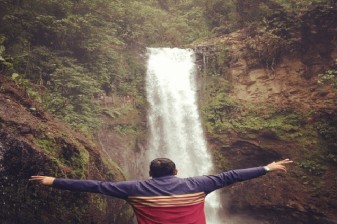 12-Hour Amazon Waterfall Tour from Manaus with Onça Cave