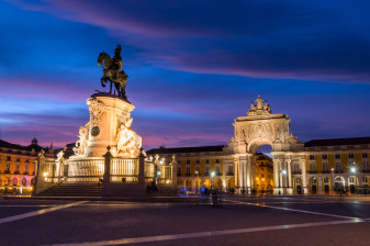 3-Hour Private Walking Tour of Lisbon Baixa and Chiado