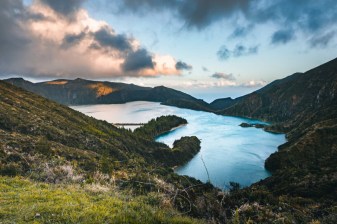 8-Hour São Miguel Scenic Tour with Sete Cidades and Lagoa do Fogo