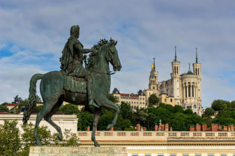 1-Hour Lyon Private Walking Tour with a Local