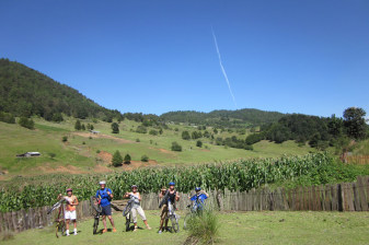 4-Hour Cycling Tour in San Cristóbal with Tsotzil Maya Communities