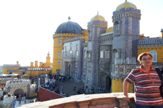 8-Hour Private Sintra Tour with Pena Palace and Cape Roca