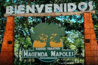 Día Completo en la Hacienda Nápoles con pasaporte premium desde Medellín