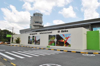 Traslado Aeropuerto Internacional El Edén Armenia a Hotel/Alojamiento