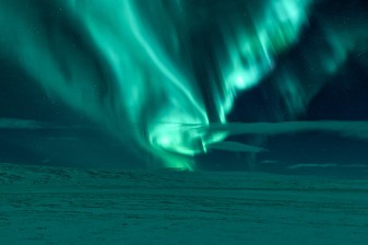 Self Drive Tour- Northern Lights Adventure Camper´ Break 5 Days - 4X4 Campervan