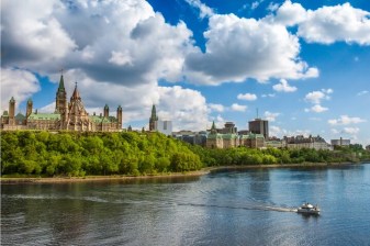 Ottawa Outdoor Escape Game: Foods of the World