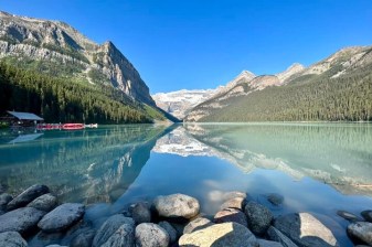 Lake Louise to Calgary YYC Airport Private Shuttle