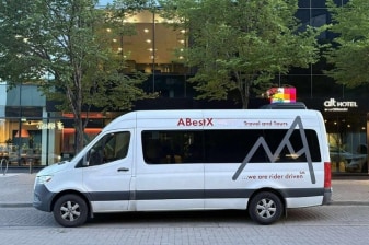 Banff to Calgary YYC Airport Private Shuttle
