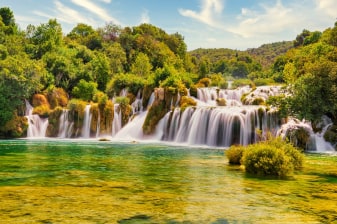 Krka Waterfalls, Lake Cruise & Skradin Old Town