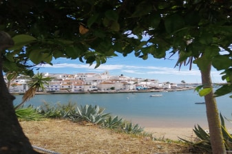 4-Hour Alvor and Ferragudo Village Tour from Portimão