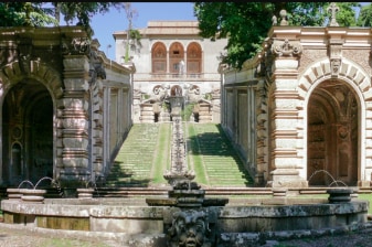 7-Hour Bomarzo and Caprarola Tour from Civitavecchia Port