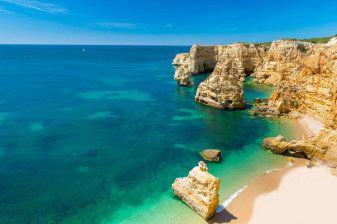 Full-Day Portimão Sightseeing Tour with Alcalar and Alvor