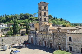 2-Hour Bolsena Religious Walking Tour with Via Francigena and Miracle