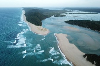 7-Day KwaZulu-Natal Adventure Tour from Johannesburg with Kosi Bay