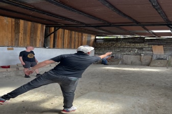 2-Hour Tejo Experience in Tunja with Drinks and Local Culture
