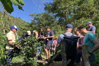 7-Hour Minca Coffee Tour with Marinka Waterfalls and Cocoa Experience
