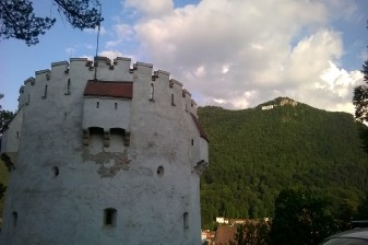 2-Day Brașov and Sinaia Tour from Iași with Bran Castle