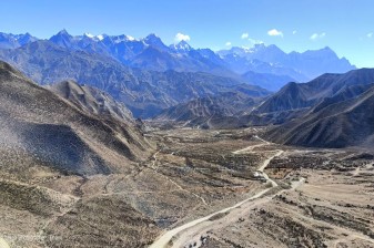 11-Day Upper Mustang Trek in Nepal with Lo Manthang and Teahouses