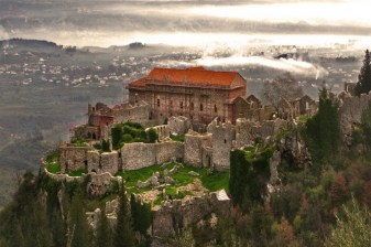 6-Day Peloponnese Archaeology Tour with Monemvasia and Mystras