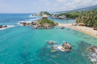 4-Day Santa Marta Tour with Tayrona, Minca and Pirate Bay Cruise