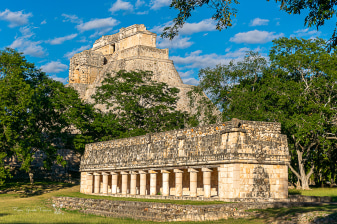 10-Hour Uxmal and Mayan Family Gastronomic Experience from Mérida