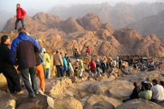 15-Hour Mount Sinai Sunrise Tour from Sharm El Sheikh with Dahab