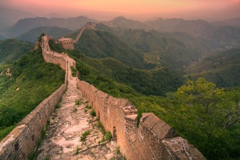 Full-Day Jinshanling Great Wall Hiking Tour with Architecture Insights