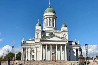 2-Day Helsinki and Porvoo Tour with Suomenlinna by Tram and Ferry