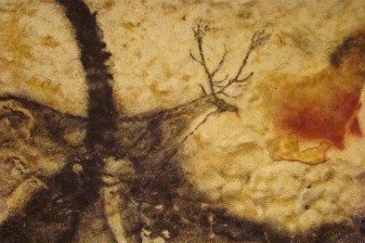 7-Hour Prehistoric Cave Tour in Dordogne with Lascaux and Rouffignac