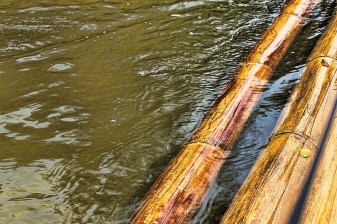 6-Day Kalimantan Tour with Orangutans, Dayak Village and Rafting