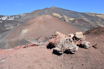 5-Hour Mount Etna Tour from Catania with Lava Tube and Tastings