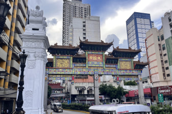 2-Hour Manila Cultural Tour with Jeepney Ride and Wet Market