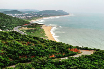 4-Day Visakhapatnam Tour with Araku Valley and Simhachalam Temple