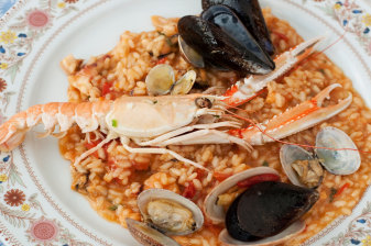 4-Hour Kalsa Walk in Palermo with Gourmet Sicilian Lunch