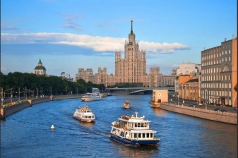 3-Hour Moscow Walking Tour with Red Square and St. Basil's Cathedral
