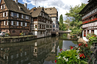 Full-Day Strasbourg Walking and Boating Tour with Petite France