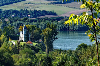 6-Hour Danube Bend Hike from Budapest with Scenic Train Ride