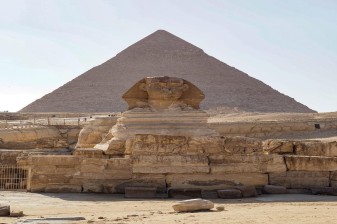 8-Day Cairo and White & Black Desert Tour with Bahariya Oasis