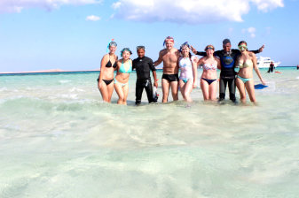 7-Hour Snorkelling Trip to Ras Mohamed and White Island by Boat
