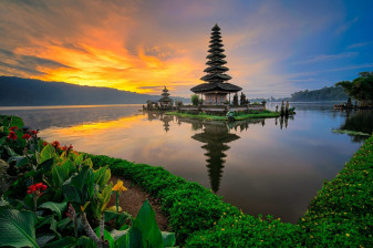 10-Hour Ubud Cultural Tour with Dance, Rice Terrace and Waterfall
