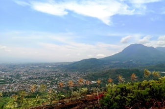 3-Day Batu Sightseeing Tour with Village Experience