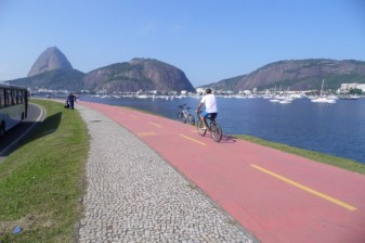 4-Hour Cycling Tour in Rio de Janeiro with Optional Niterói Route