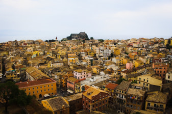 4-Hour Corfu Coast and Old Town Tour with Monastery and Tastings