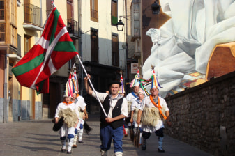 6-Hour Basque Country Tour with Bayonne, Biarritz and Coastal Villages