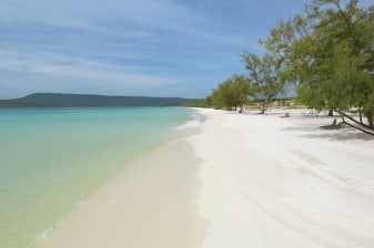 8-Day Cambodia Temples and Beach Tour with Koh Rong and Phnom Penh