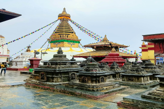 5-Day Kathmandu, Nagarkot and Pokhara Tour with Himalayan Sunrises