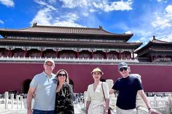 9-Hour Beijing Great Wall and Forbidden City Tour with Mutianyu